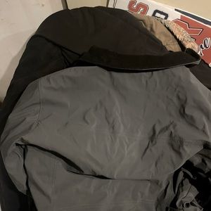 A Man grey two toned comfortable Jacket. All weather